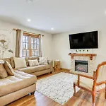 Pocono Tree-Lined Retreat With Fire Pit!